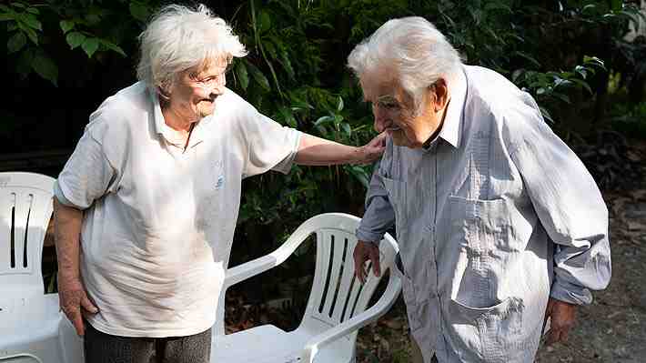 Empeora la salud de "Pepe" Mujica: Esposa admite que la situación del expresidente es "terminal"