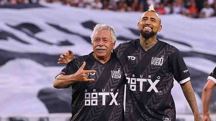 Carlos Caszely hace la crítica más lapidaria sobre Arturo Vidal por su presente en Colo Colo