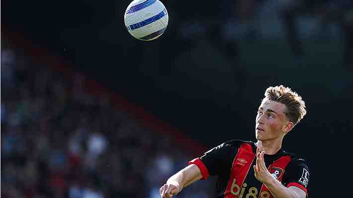 El joven central Dean Huijsen es el primer fichaje del "nuevo" Real Madrid post Ancelotti
