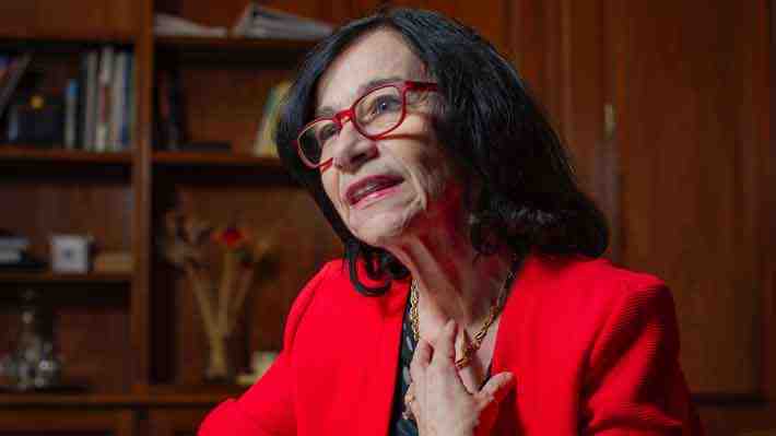 Presidenta del banco Central y sector inmobiliario: Tasas de interés "no van a volver a niveles prepandemia"