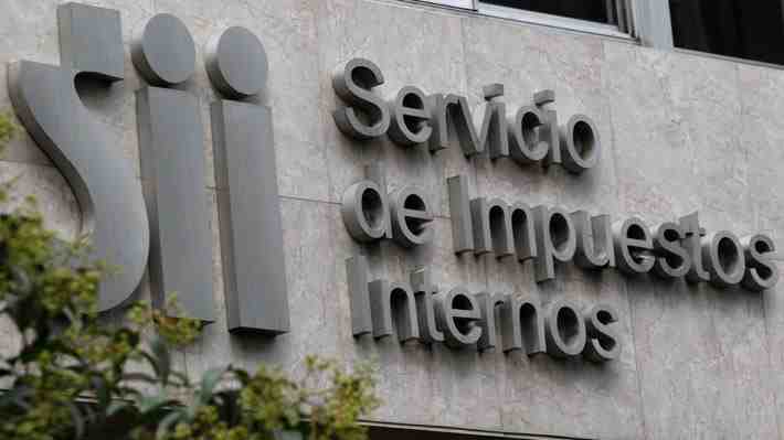 Los duros cuestionamientos de organizaciones tributarias al SII de Javier Etcheberry