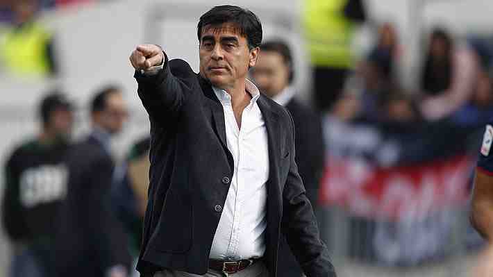¿Boca o Colo Colo? Gustavo Quinteros toma una decisión ante ofertas para volver a dirigir