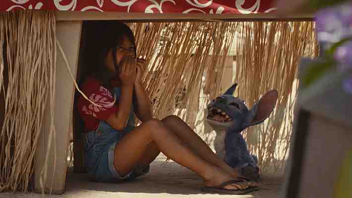 Furor por nueva &#34;Lilo & Stitch&#34;: En Chile es la cuarta película más vista en primer fin de semana