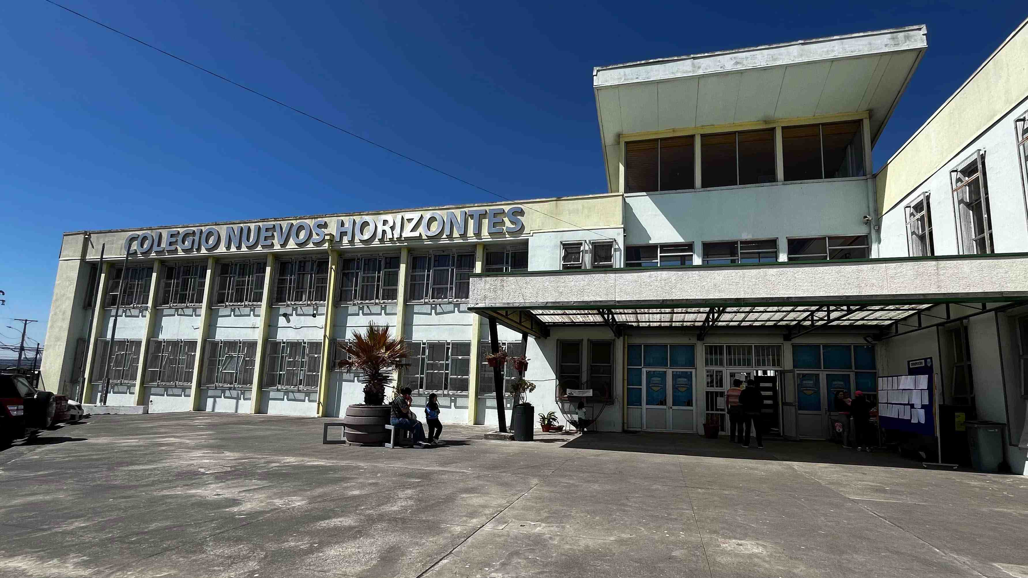 Balacera al interior de colegio de San Pedro de la Paz deja tres estudiantes heridos