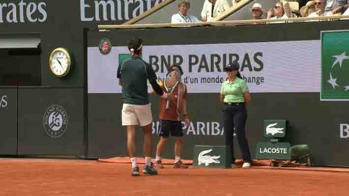 ¿Debió ser descalificado? La acción de Lorenzo Musetti contra una jueza en cuartos de Roland Garros que se viraliza