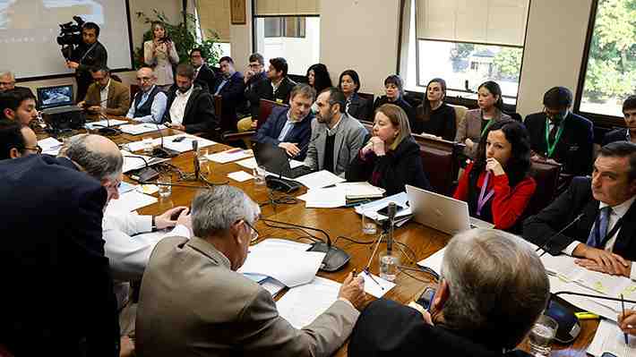Con rechazo del FA: Distribución de la merluza favorece a la industria con 55% cuando la cuota sea menor a 35.020 toneladas