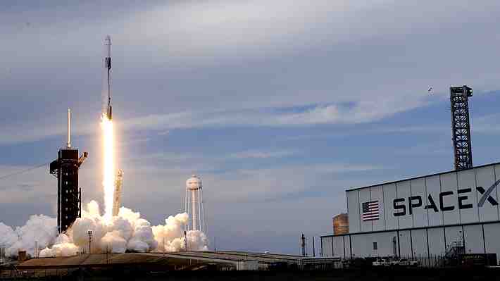 Musk da de baja a la aeronave Dragon en medio de amenazas de Trump a SpaceX