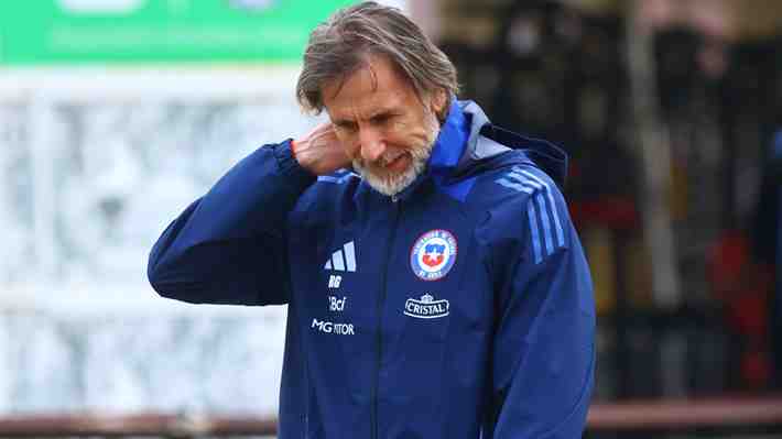 Ricardo Gareca como nunca reconoce que está mal anímicamente, pero insiste que no quiere irse de la "Roja"
