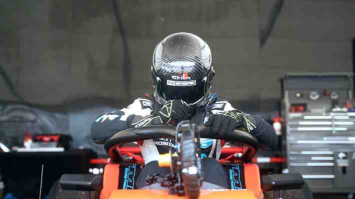 Nicolás Ambiado brilla en Indianápolis: Gana y recupera el liderato del campeonato de la Fórmula Regional Américas