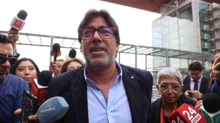Podrá salir de su casa: Tribunal acoge solicitud de defensa y cambia cautelar de Jadue (PC) a arresto domiciliario nocturno