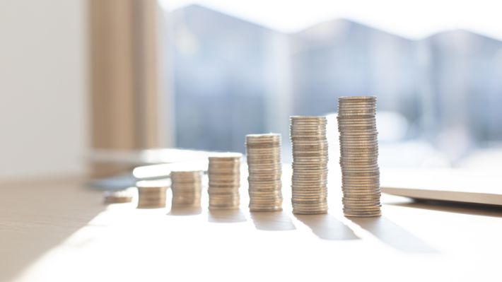 Empresas chilenas apuestan por eficiencia y tecnología para enfrentar alza del salario mínimo