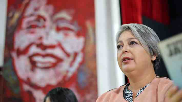 Las claves del salto en el posicionamiento de Jeannette Jara (PC) que inquieta al Socialismo Democrático