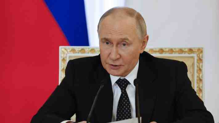 Rusia tilda de "irresponsable" e "inaceptable" el ataque de EE.UU. a Irán