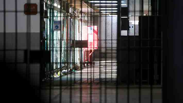 Hombre imputado por matar a su hijastro de 10 años en Talcahuano es hallado muerto en centro penitenciario de Biobío