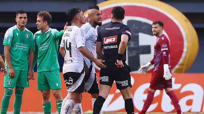 Lo que le habría dicho Arturo Vidal al árbitro y que le costó la expulsión ante Audax