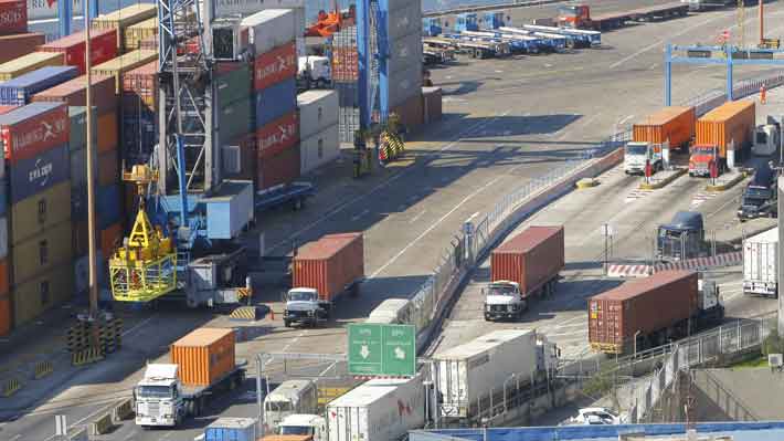 Perú se posiciona para superar a Chile en exportación de frutas