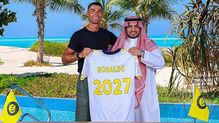Cristiano Ronaldo sigue en Arabia: Por cuánto renovó, el astronómico monto de su contrato y el llamativo video que le dedicaron