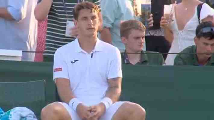 La frustración del argentino Camilo Ugo Carabelli en Wimbledon y su particular reclamo: "Parezco heladero"