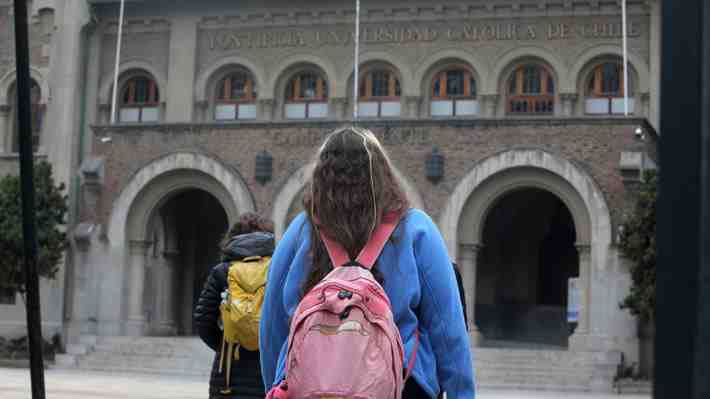 Universidades exponen observaciones al FES y Gobierno desacelera tramitación para preparar nuevas indicaciones