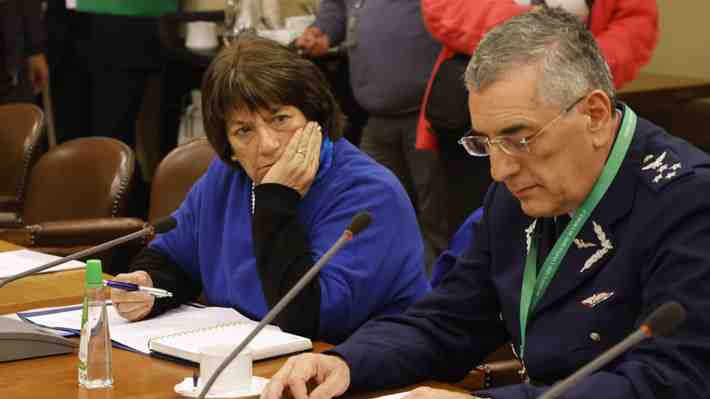 Tensión en la Cámara: Delpiano es increpada por la oposición tras orden de Boric de enviar antecedentes de FACh a Fiscalía