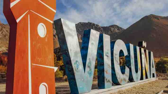Suspenden temporalmente a profesora de Vicuña luego que se viralizaran fotos eróticas entre sus alumnos