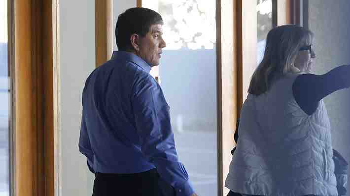 Denunciante de Monsalve impugnará rechazo de su licencia y sueldo impago