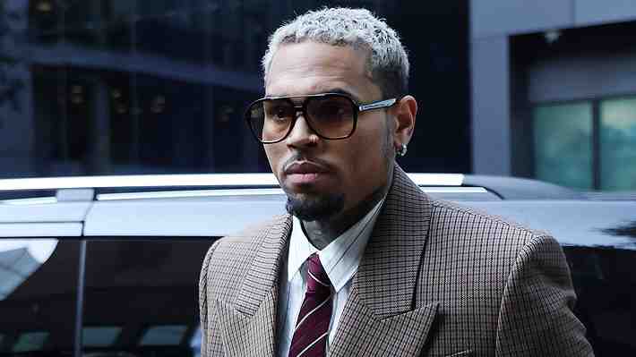 Chris Brown se declara no culpable de dos nuevos cargos en caso de agresión