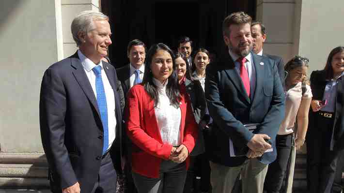 Acuerdo parlamentario entre republicanos, nacional libertarios y socialcristianos echa por tierra lista única de la oposición