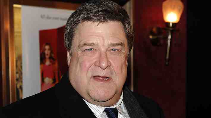 Fotos | El impresionante cambio físico del actor John Goodman: Bajó 90 kilos y está irreconocible
