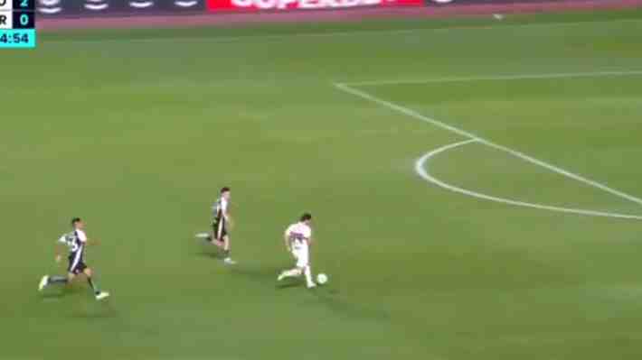 Gonzalo Tapia debutó en triunfo de Sao Paulo en un clásico y se perdió una clara ocasión: Revisa la jugada