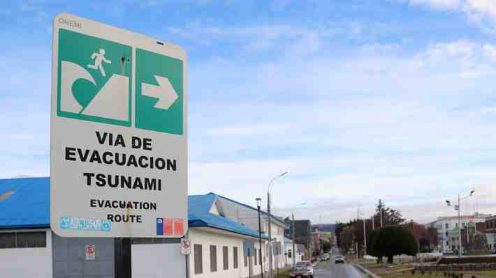 Senapred declara alerta amarilla para comunas del borde costero por riesgo de tsunami