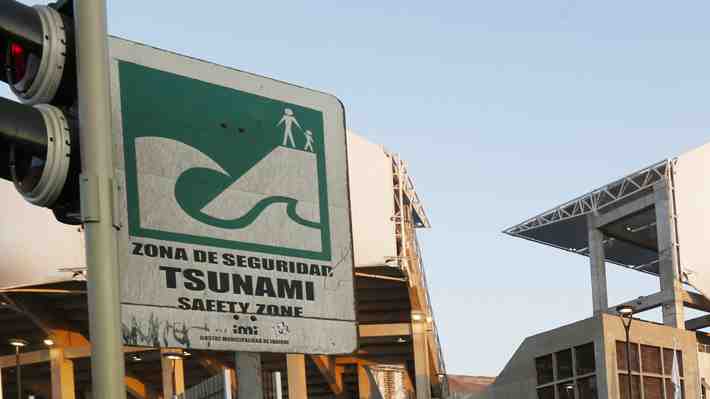 Tsunami: Se esperan olas de 1 a 3 metros y evacuación se iniciará tres horas antes del arribo en zonas bajo Alerta