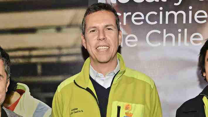 Contraloría ordena al alcalde de Renca devolver dineros utilizados para contratación de abogado