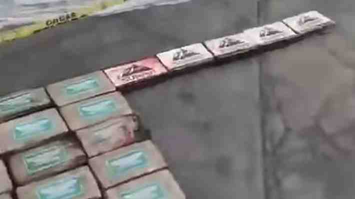 Perú incauta 1,5 toneladas de cocaína que controles chilenos no detectaron en aeropuerto de Arica