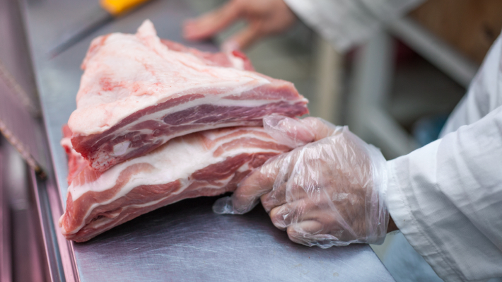 Chile logra apertura de mercado para exportar carne de cerdo y embutidos a Emiratos Árabes Unidos