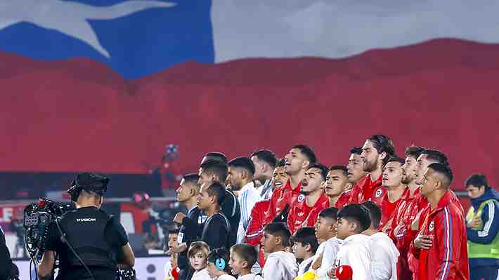 FIFA aplica sanción y millonaria multa a Chile previo al duelo con Brasil por Clasificatorias