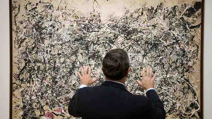 Científicos identifican los orígenes del color azul en conocida pintura de Jackson Pollock que alberga el MoMA de Nueva York