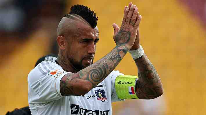 Arturo Vidal sorprende al responder por su futuro en Colo Colo