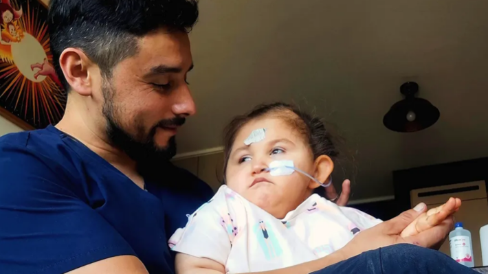 Con destino a La Moneda: Padre caminará desde Valdivia a Santiago para impulsar ley que sancione negligencias médicas