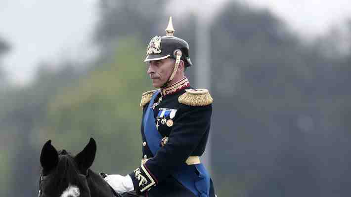 De la Parada Militar a primera mayoría en el Maule: Cristián Vial, el ex militar que llega al Senado