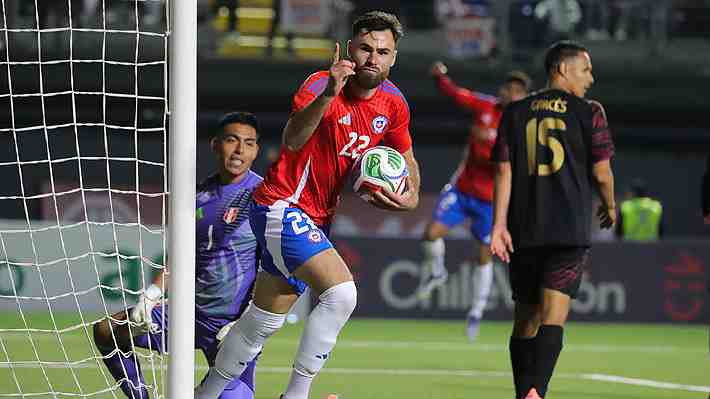 Cómo formaría Chile frente a Perú este martes, a qué hora es y quién transmite