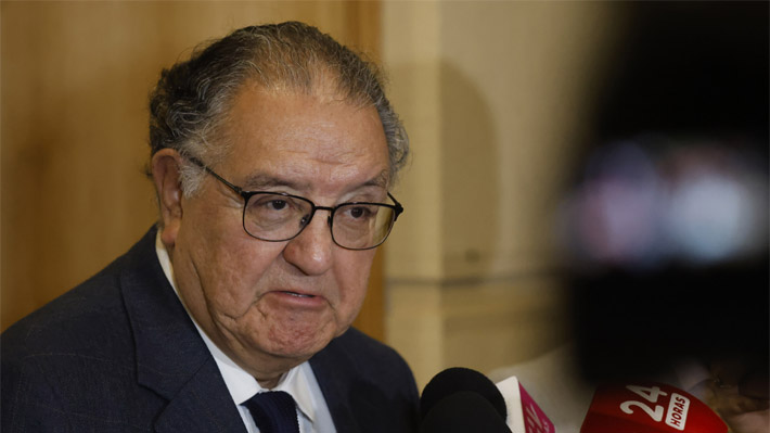 Directiva de la DC lleva a Frei al Tribunal Supremo por gesto a Kast