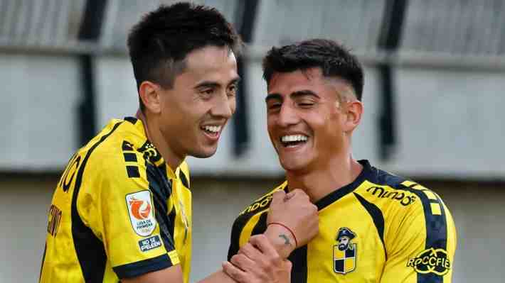 Matías Palavecino podría convertirse en el primer refuerzo de la Universidad Católica: La señal clave de su llegada