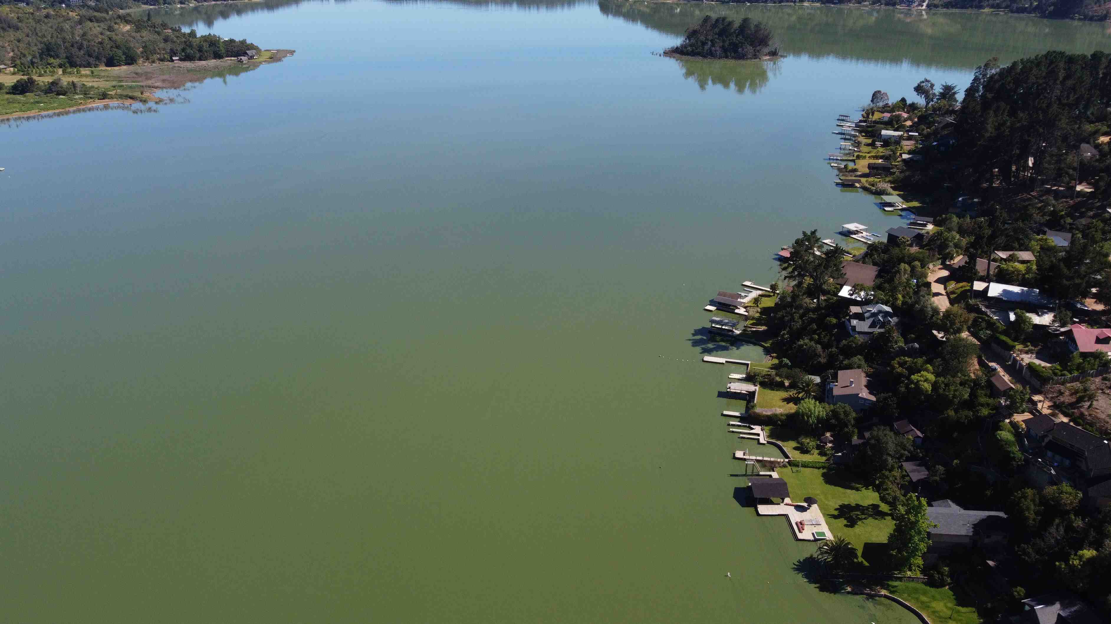 &#34;Los arriendos se fueron al suelo&#34;: El profundo impacto económico que amenaza a Vichuquén