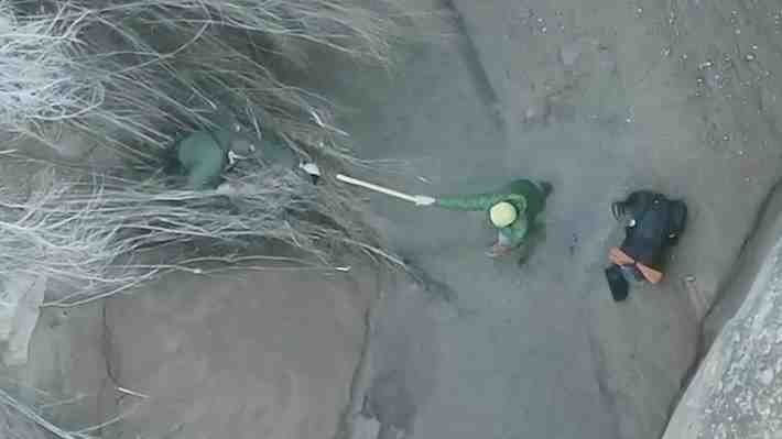 Excursionista es rescatado tras quedar atrapado en arenas movedizas en un parque en EE.UU. "Es como una batalla sin fin"