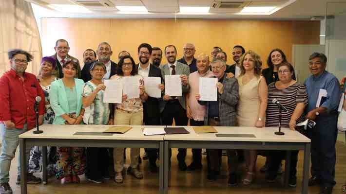 Polémico artículo del "amarre": Qué dice la norma impulsada por el Ejecutivo que restringe el despido de funcionarios