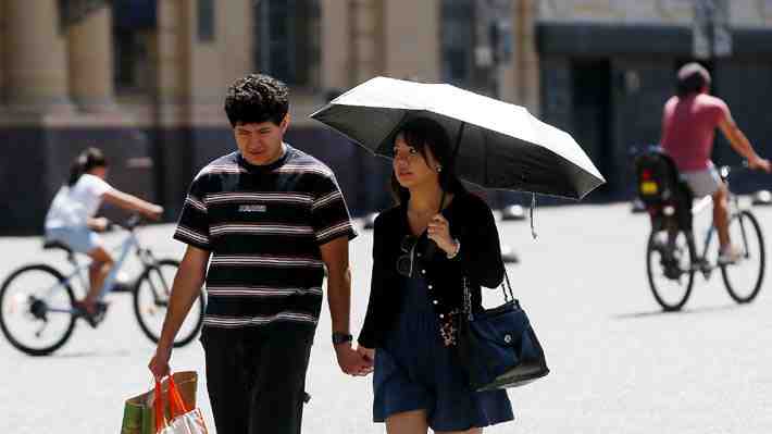 Alerta roja desde Coquimbo hasta Ñuble por calor extremo: Autoridades advierten de mayores probabilidades de incendios