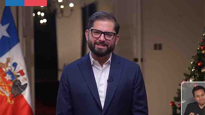 Boric envía último mensaje de Año Nuevo y llama a "valorar" reformas en pensiones, sueldo mínimo y jornada laboral