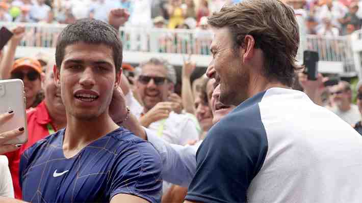 "Mi verdadero 2025": Carlos Alcaraz "se olvida" por completo de Juan Carlos Ferrero, toma drástica decisión y sigue la polémica