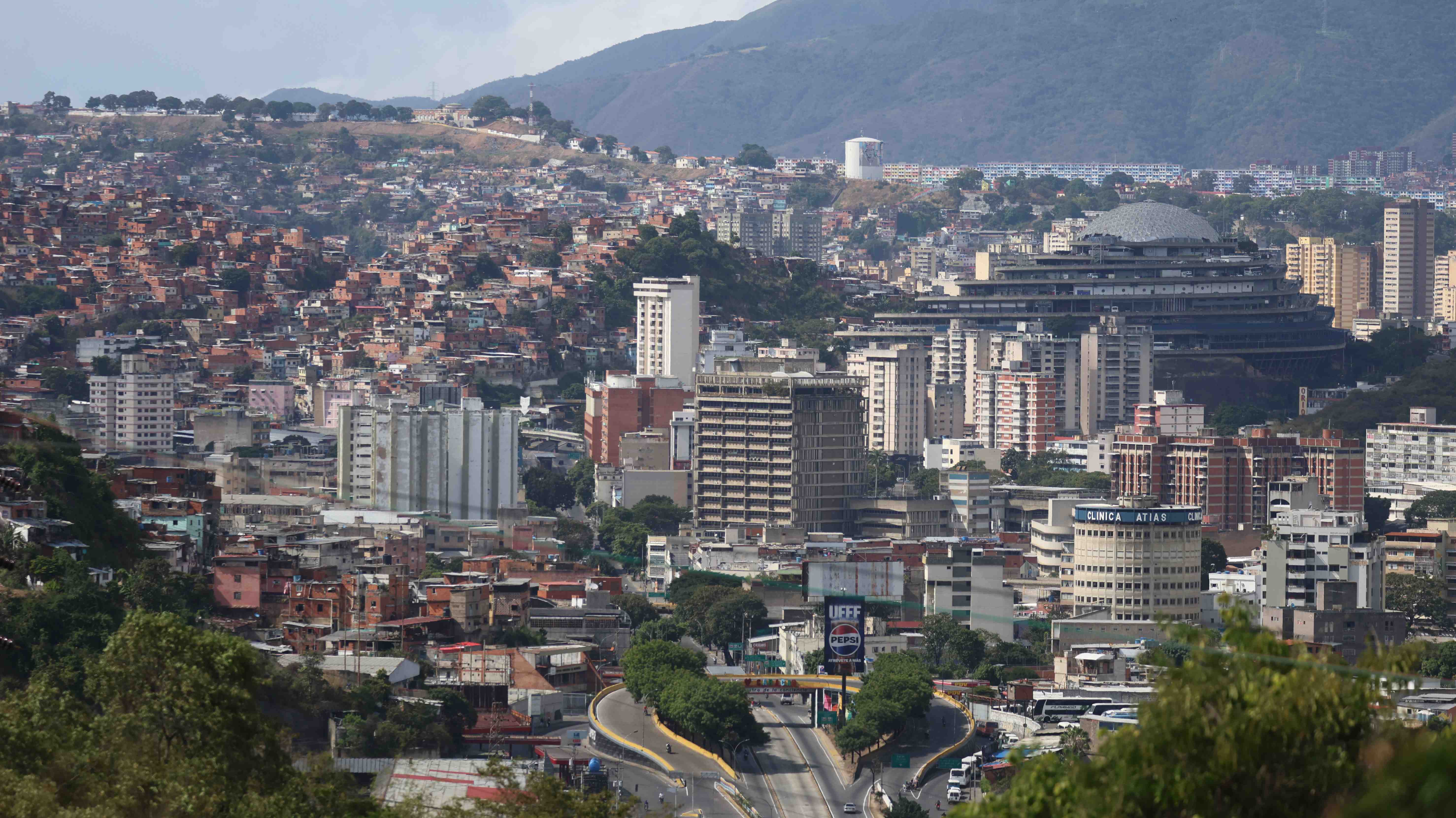 "Una fiebre del oro masiva": Inversionistas ya viajan a Venezuela a evaluar oportunidades tras caída de Maduro